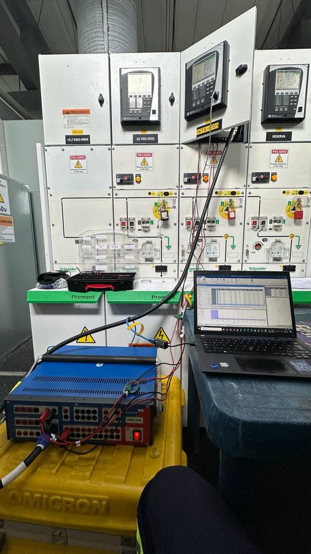 Verificación de relés con inyección secundaria OMICRON CMC 356